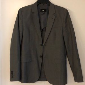 Men’s gray blazer